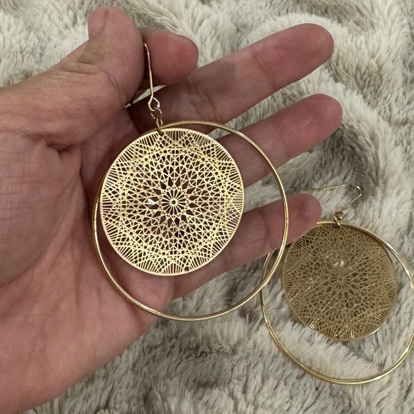 Gold Filigree Mandala Hoop Earrings | Lightweight Boho Statement - Picture 3 of 3